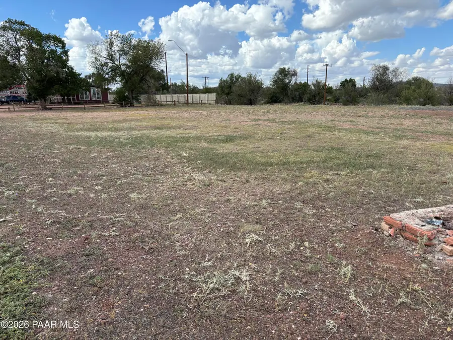 120 W Lewis Avenue, Ash Fork, AZ 86320 - #2