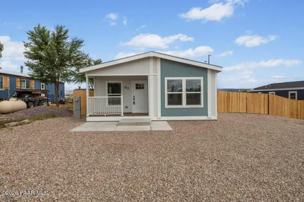 270 W Lake Louise Road, Paulden, AZ 86334