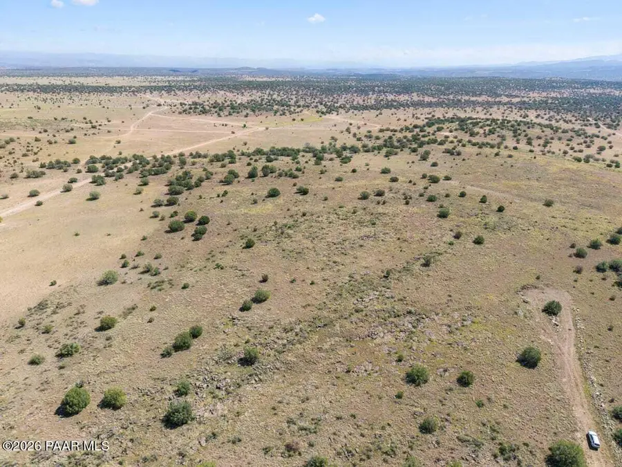 098r E Great Place, Paulden, AZ 86334 - #3