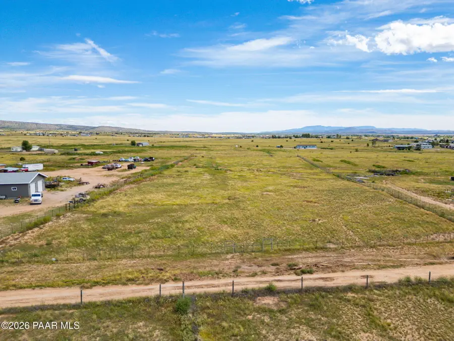26767 N Sweet Pea Bud Lane, Paulden, AZ 86334 - #2