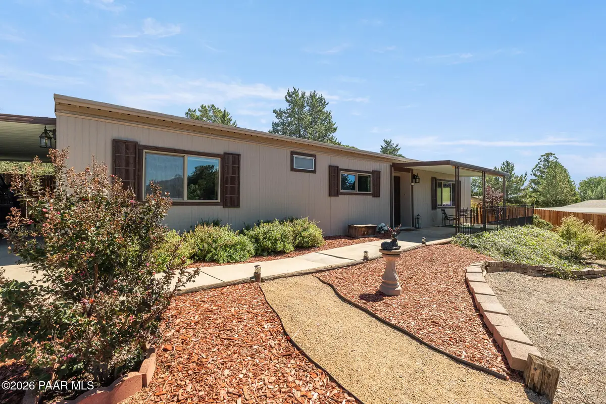1341 N Albino Trail, Dewey, AZ 86327 - #1
