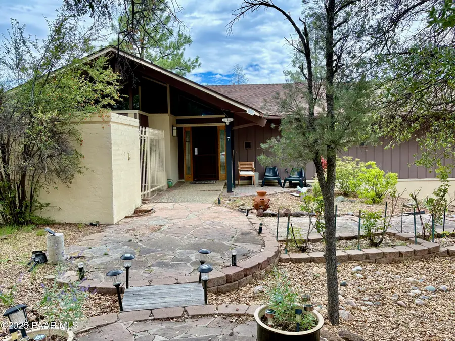 7 Manzanita Court, Prescott, AZ 86305 - #3