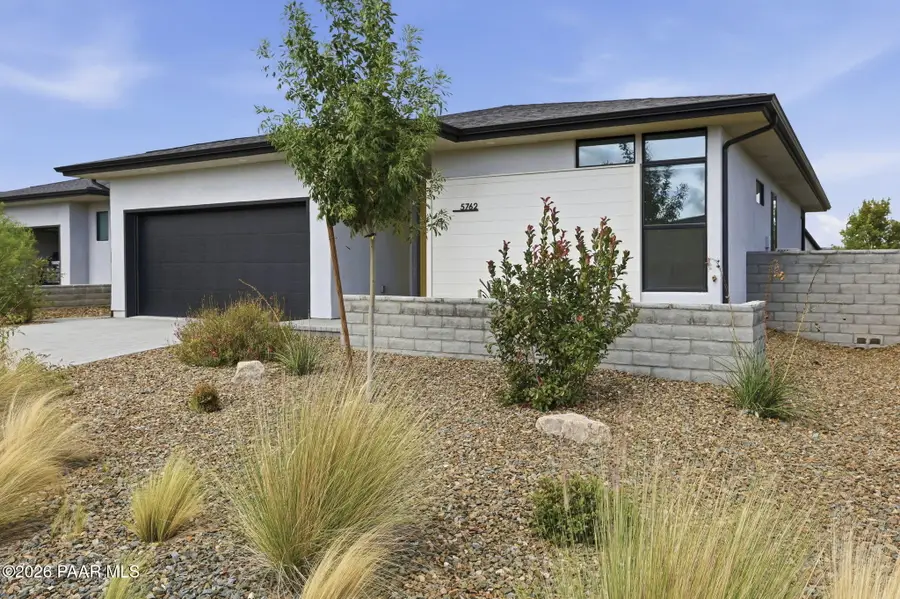 5762 E Richmond Road, Prescott Valley, AZ 86314 - #2