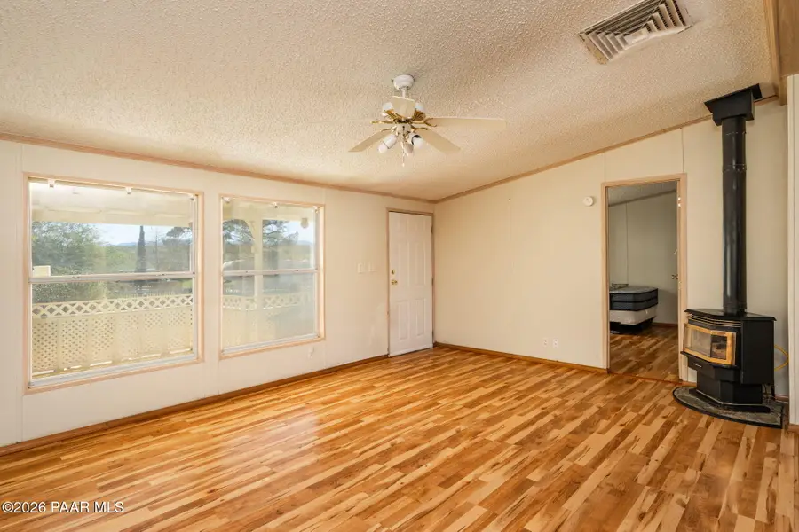 13517 S Bob White Place, Mayer, AZ 86333 - #3