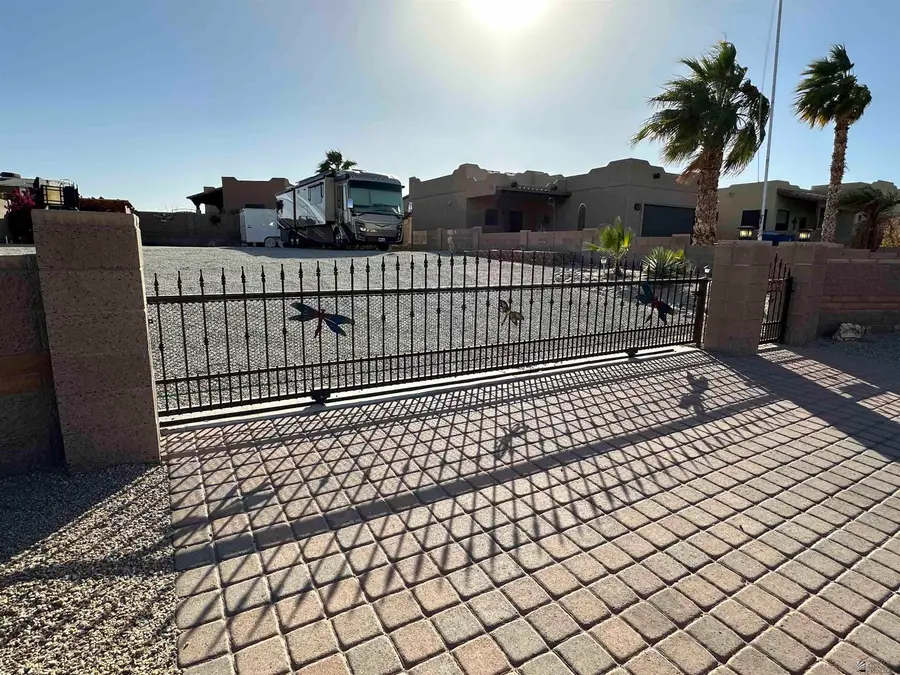 12771 E 49 DR, Yuma, AZ 85367 - Image #2