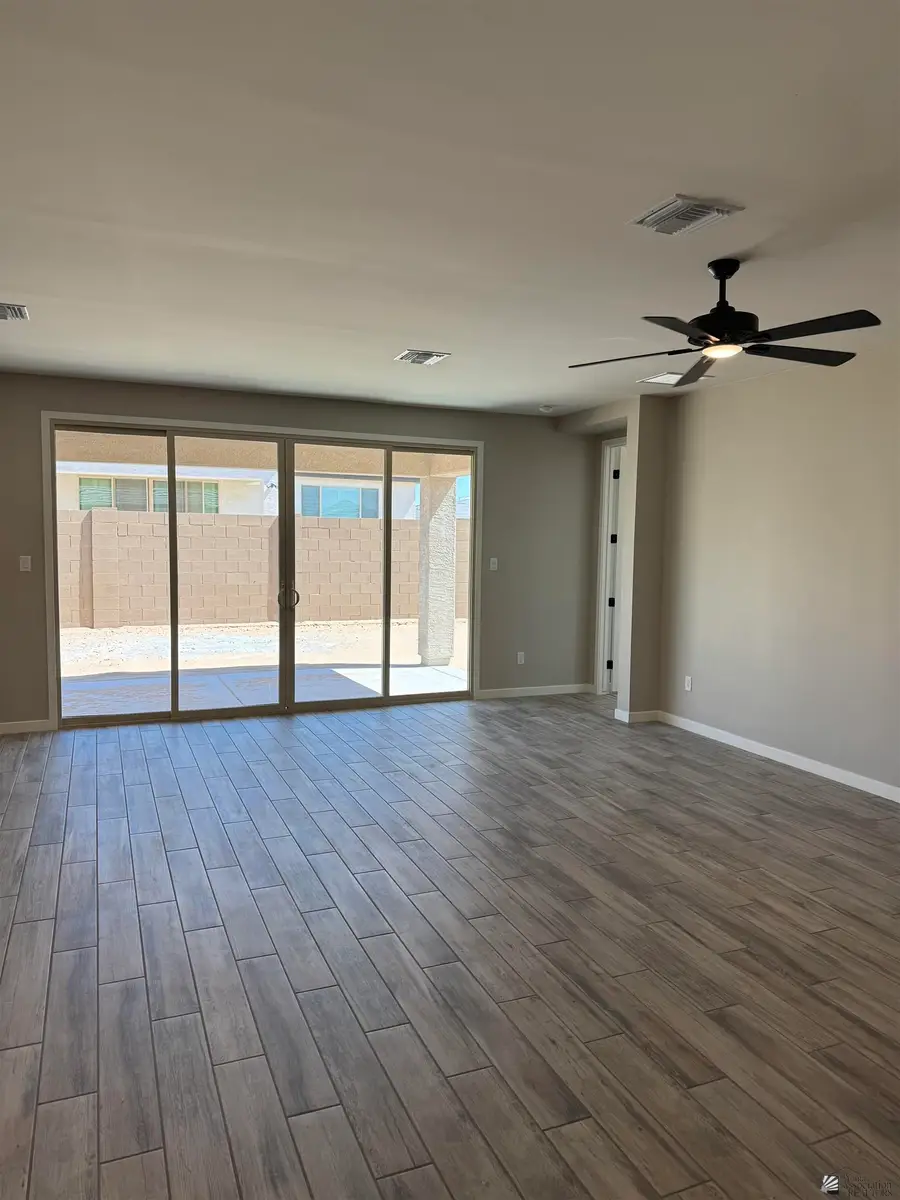 7572 E 36 LN, Yuma, AZ 85365 - Image #2