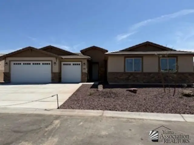 12335 S DRUCILLA LN, Yuma, AZ 85367 - Image #1