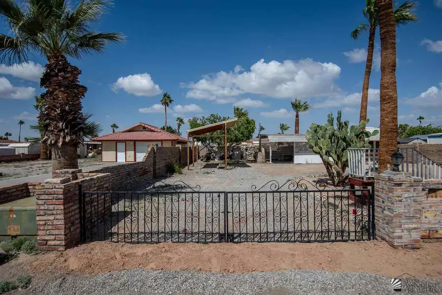 13256 E 42 DR, Yuma, AZ 85367 - #3