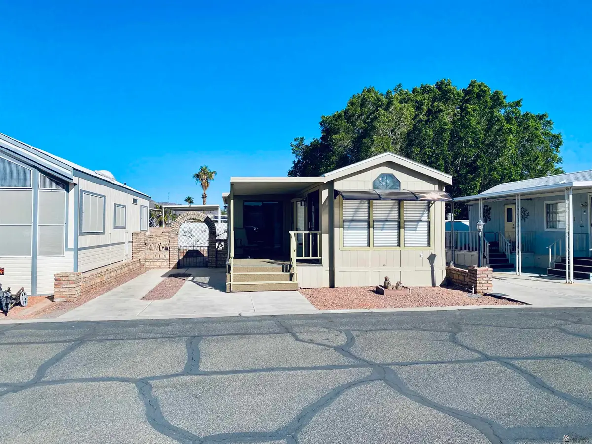 11387 S MARIA ROSA DR, Yuma, AZ 85367 - Image #1