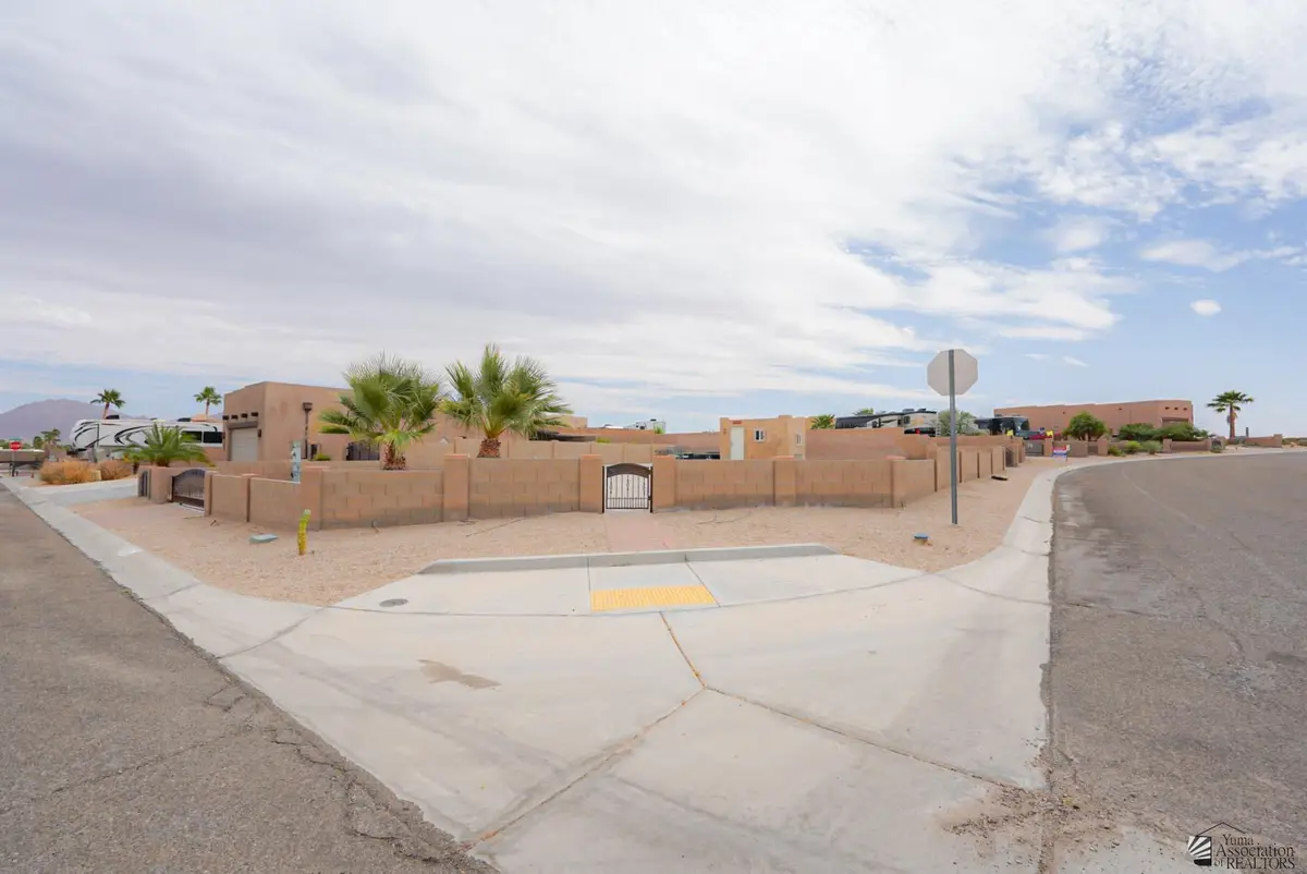 12797 E 49 DR, Yuma, AZ 85367 - Image #1