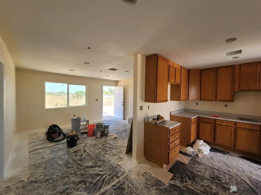 1297 N HIGHLAND DR, Dateland, AZ 85333 - Image #2