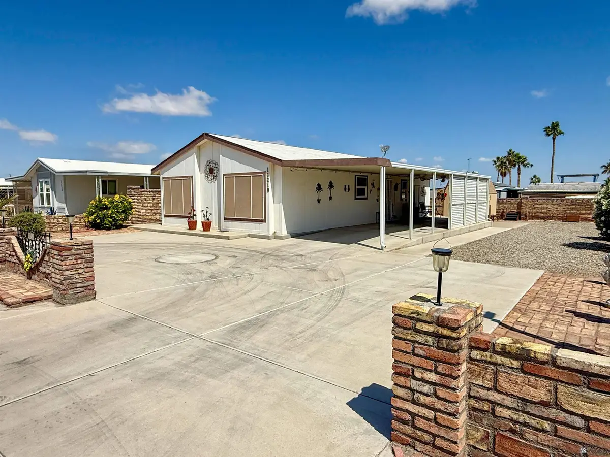 13210 E 49 LN, Yuma, AZ 85367 - Image #1