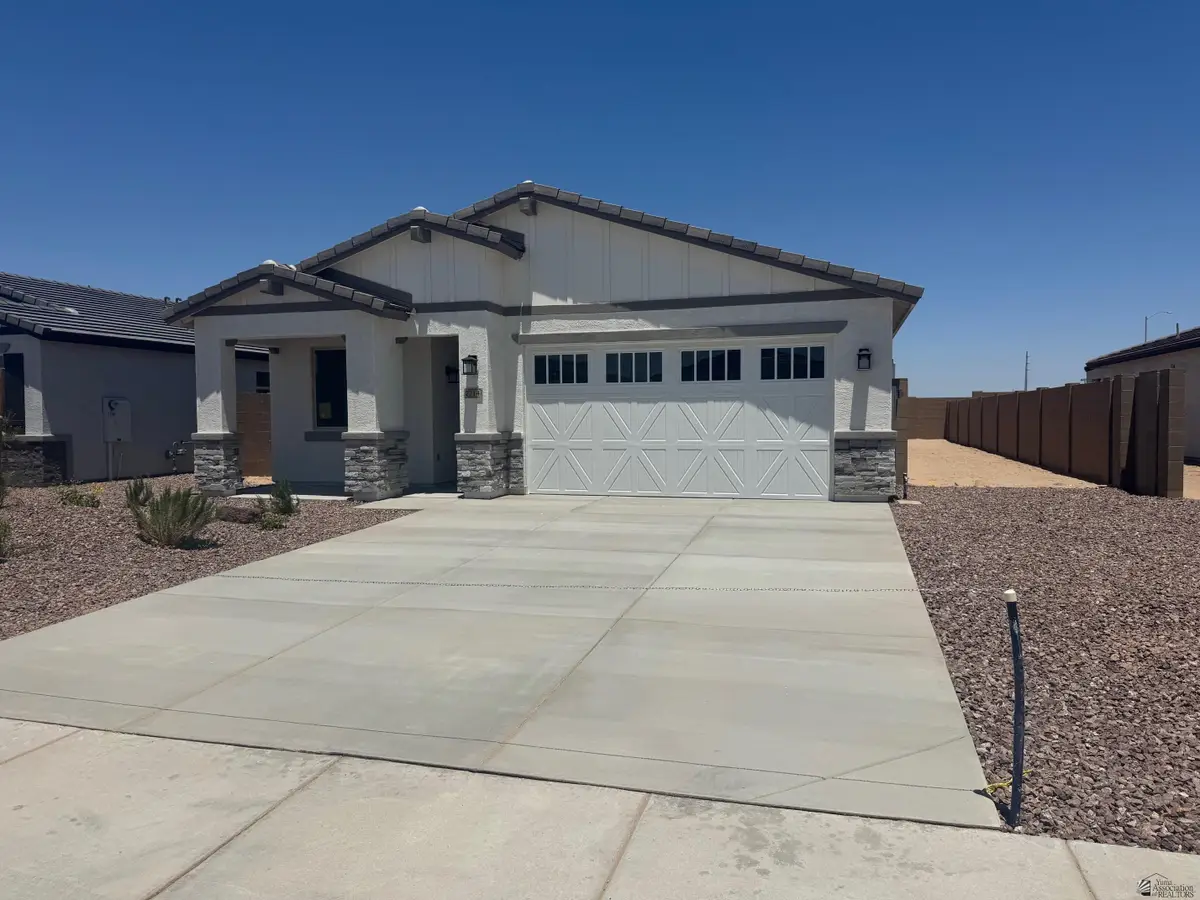 7714 E 35 PL, Yuma, AZ 85365 - Image #1