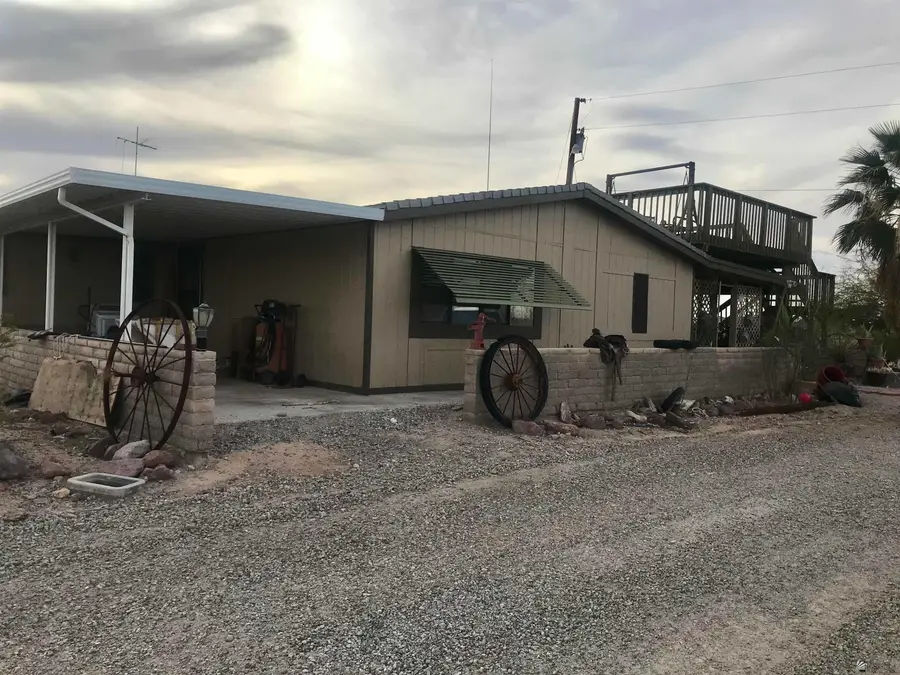 9701 Critter Ln, Yuma, AZ 85365 - Image #2