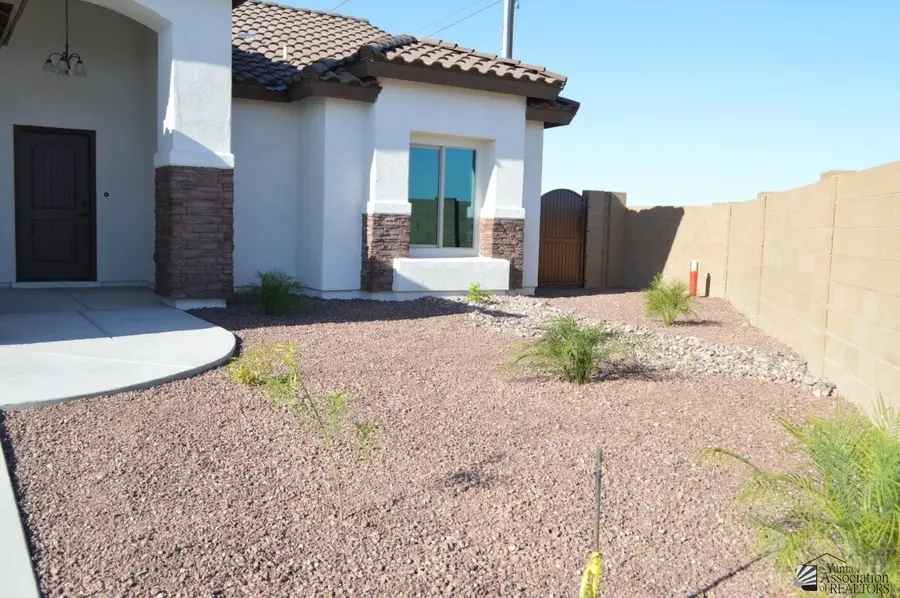 13112 E 54 ST, Yuma, AZ 85367 - Image #2