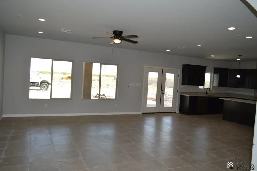 2822 E VERONA DR, Yuma, AZ 85365 - Image #3