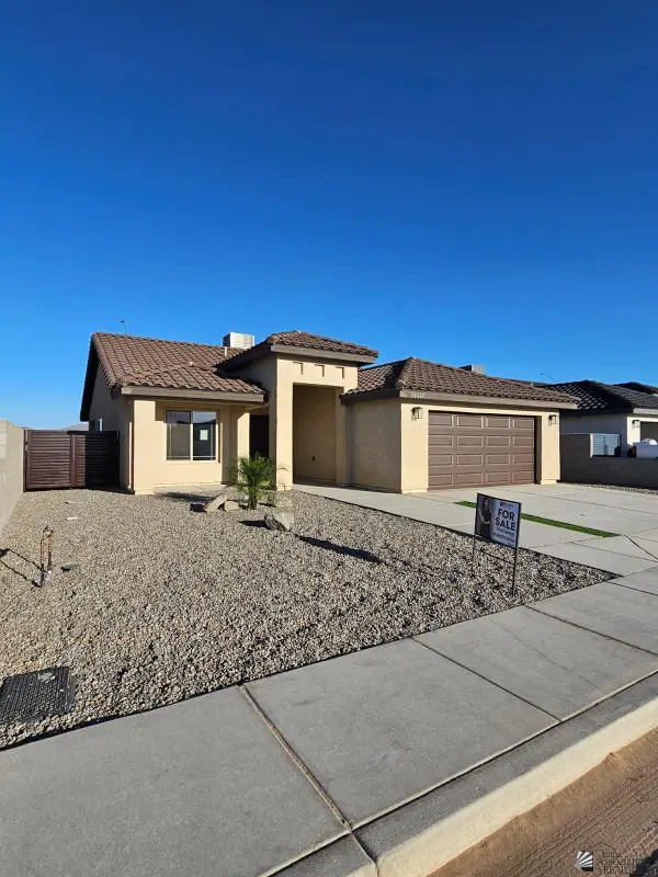 12567 S PRESCOTT RD, Yuma, AZ 85367