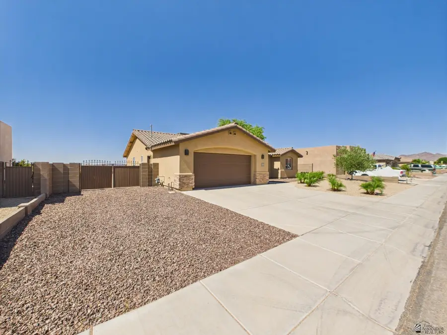 11568 E 24 PL, Yuma, AZ 85367 - Image #2