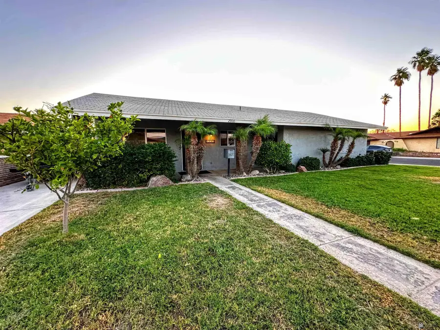 2900 S RAINBOW AVE, Yuma, AZ 85365 - Image #2