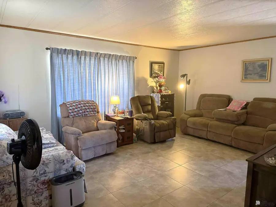 11452 E 34 ST, Yuma, AZ 85367 - Image #2