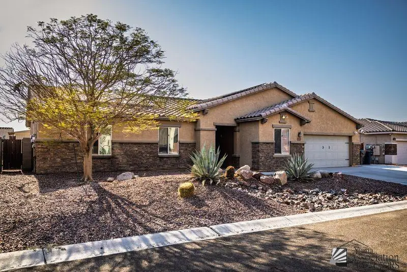 12192 S LAUREL LN, Yuma, AZ 85367 - Image #2