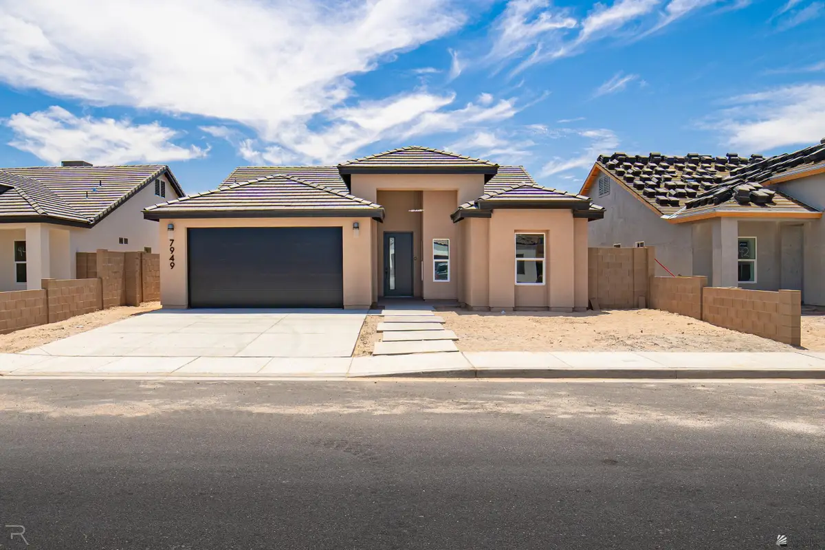 7949 E 34 PL, Yuma, AZ 85365 - Image #1