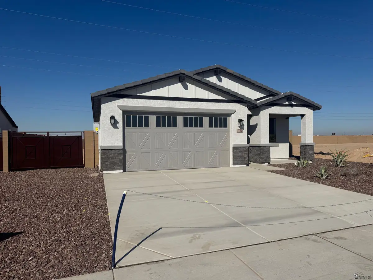 3462 S ELLIOTT WAY, Yuma, AZ 85365 - Image #1