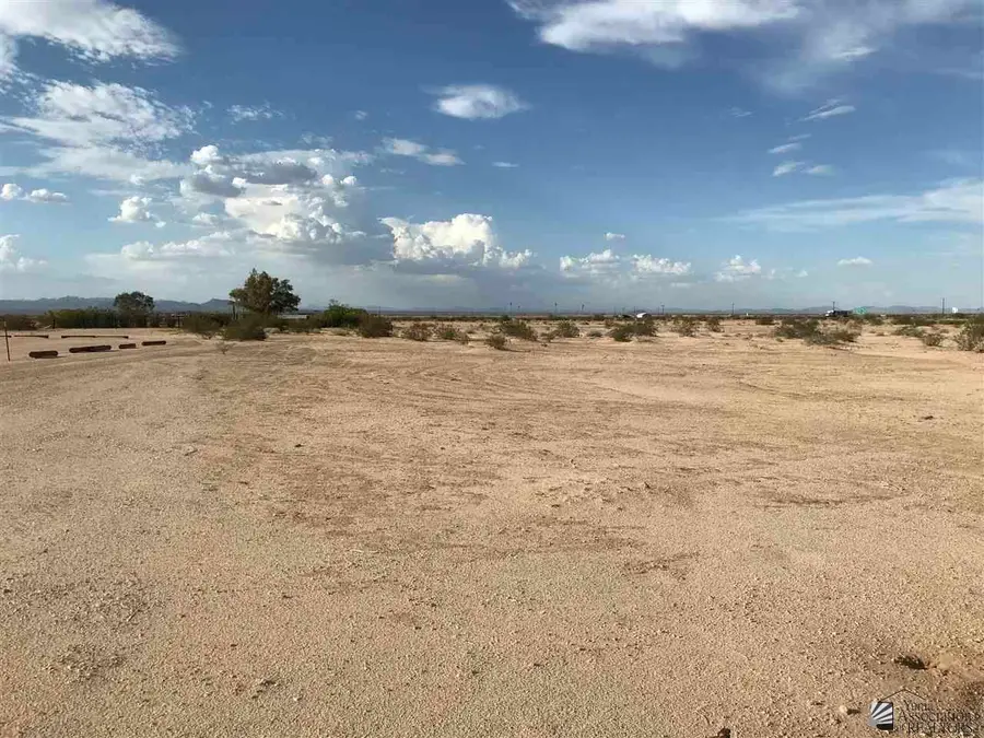 68536078 E VICTORIA CIRCLE, Tacna, AZ 85352 - Image #3