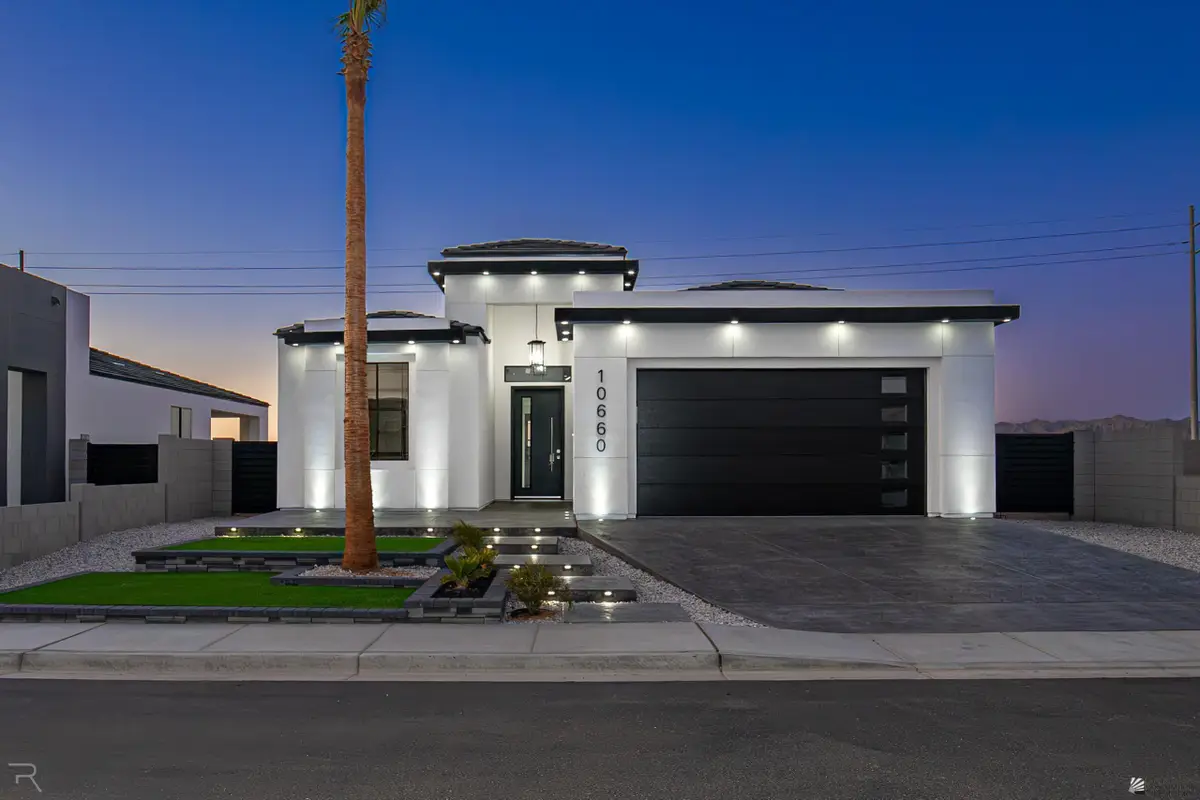 10660 E 45 PL, Yuma, AZ 85367 - Image #1