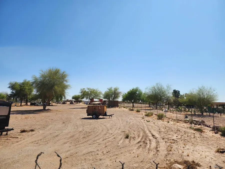 5227 W RIPPLE ST, Yuma, AZ 85364 - Image #3