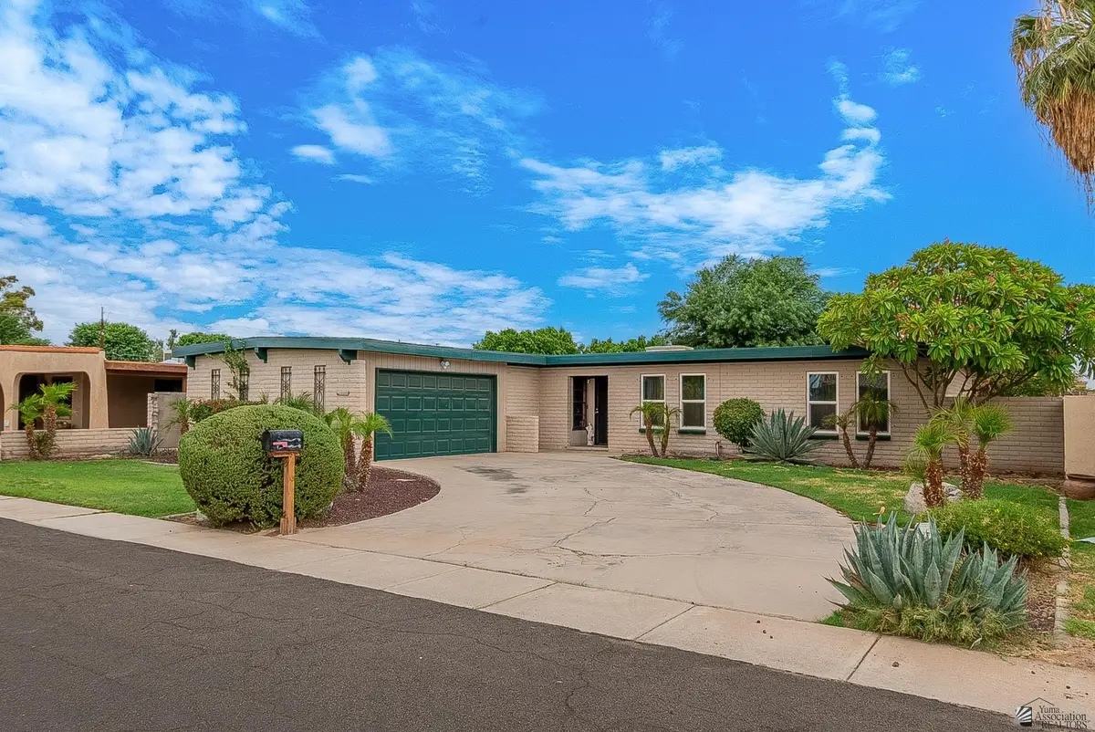 2420 W 13 PL, Yuma, AZ 85364 - Image #1