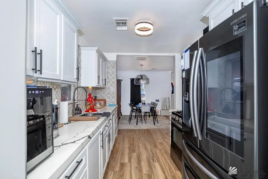 520 S 8 AVE, Yuma, AZ 85364 - Image #3