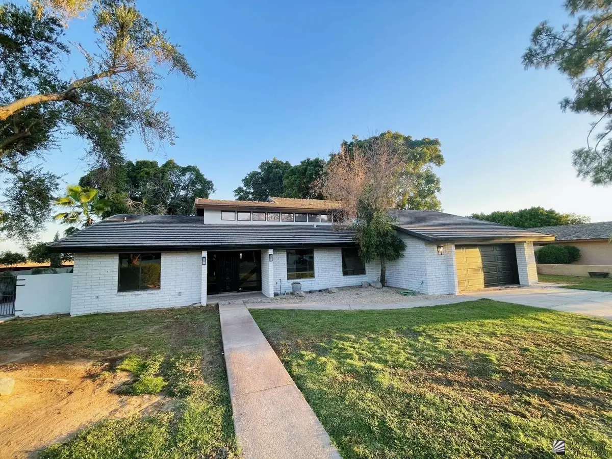 4431 W VAQUERO LN, Yuma, AZ 85365 - Image #1