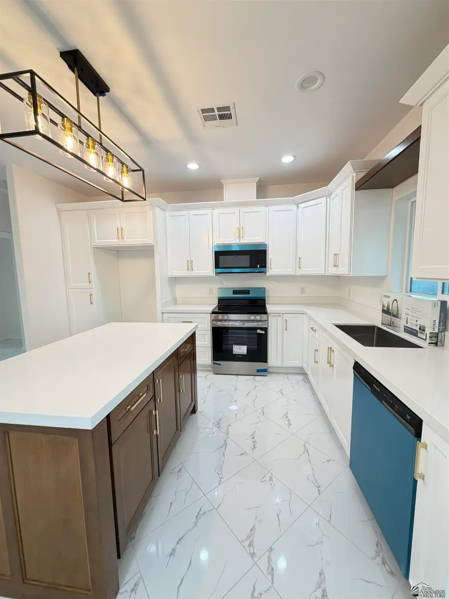 10688 E 45 PL, Yuma, AZ 85367 - #3