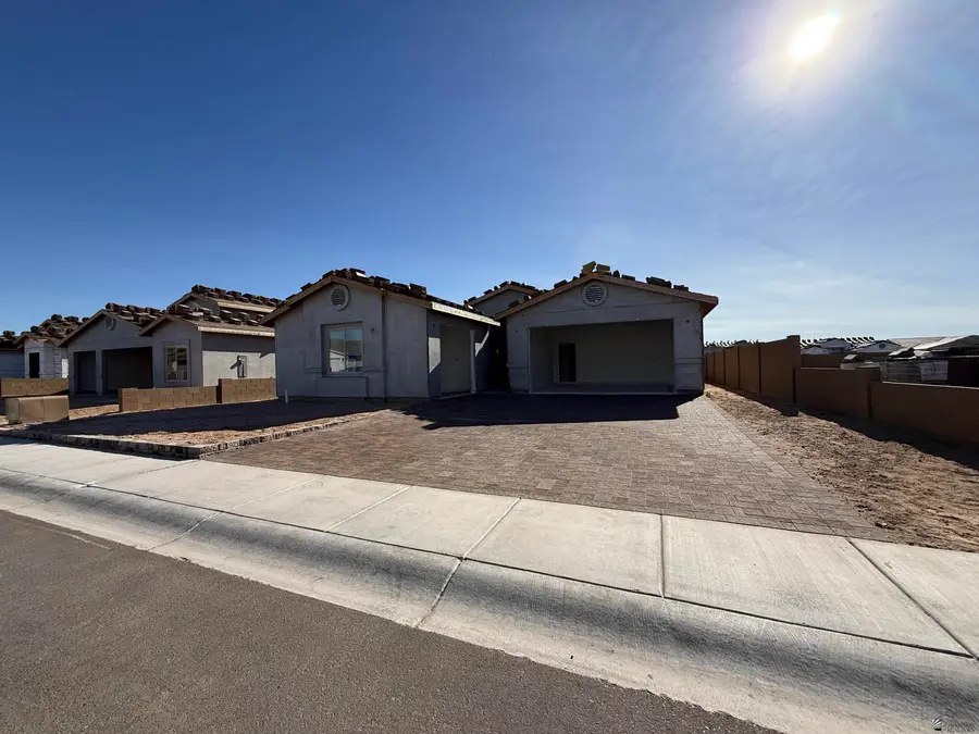 12585 E 51 PL, Yuma, AZ 85367 - Image #2