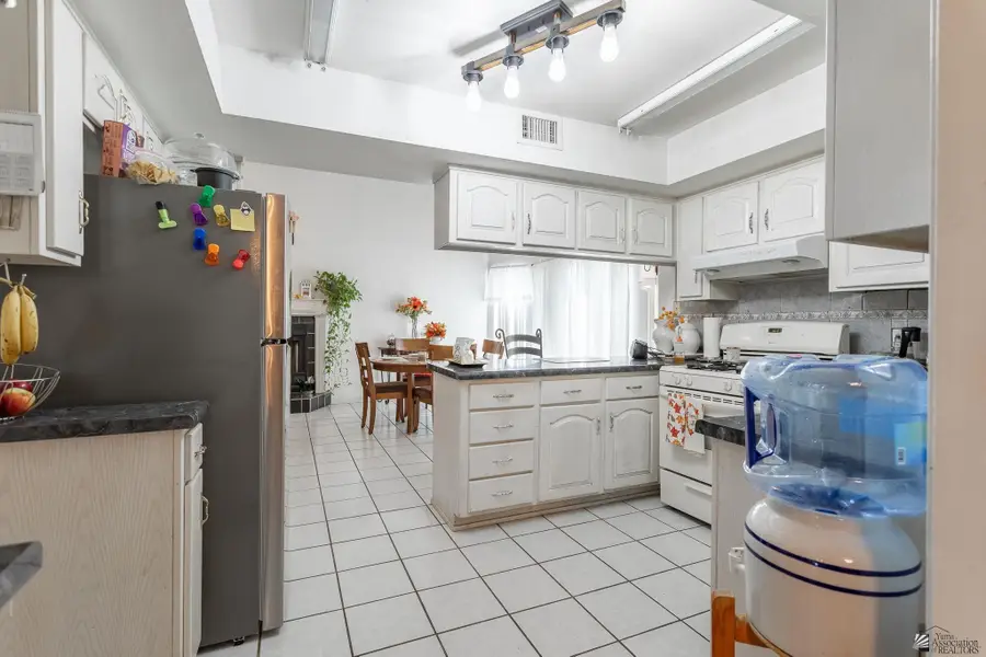 1641 E BIENESTAR LN, San Luis, AZ 85336 - Image #3