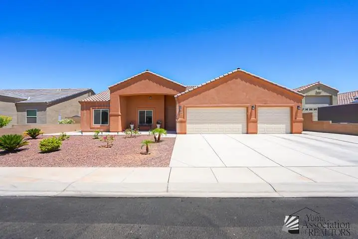 10200 E 39 ST, Yuma, AZ 85367 - #1