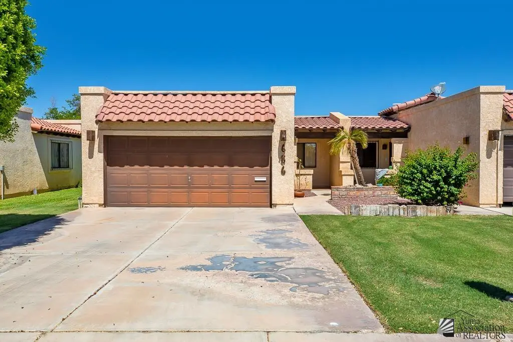 686 W 37 PL, Yuma, AZ 85365 - Image #1