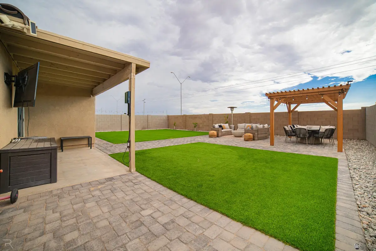 4585 S Ponderosa Trail, Yuma, AZ 85365 - Image #1
