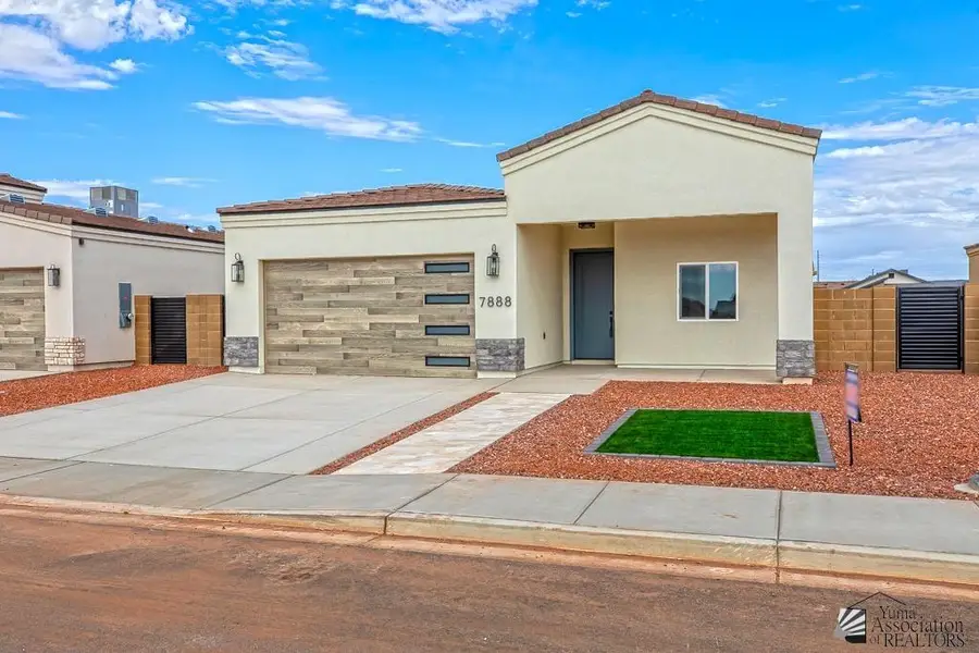 7888 E 35 PL, Yuma, AZ 85365 - Image #2
