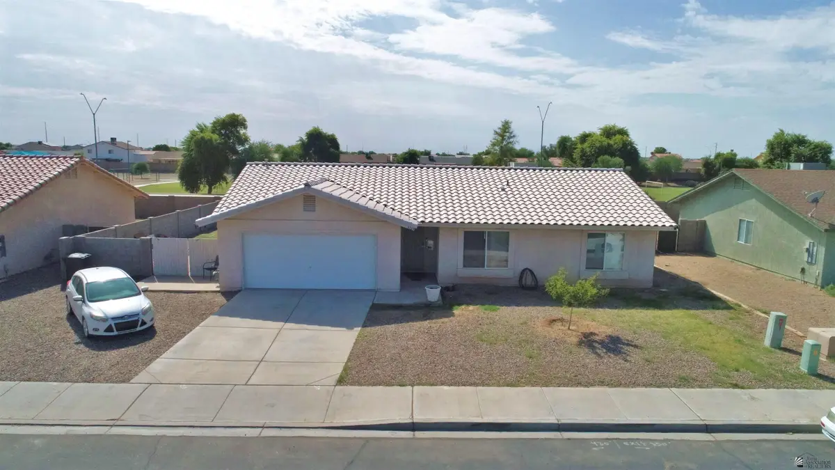 6129 E 42 ST, Yuma, AZ 85365 - Image #1