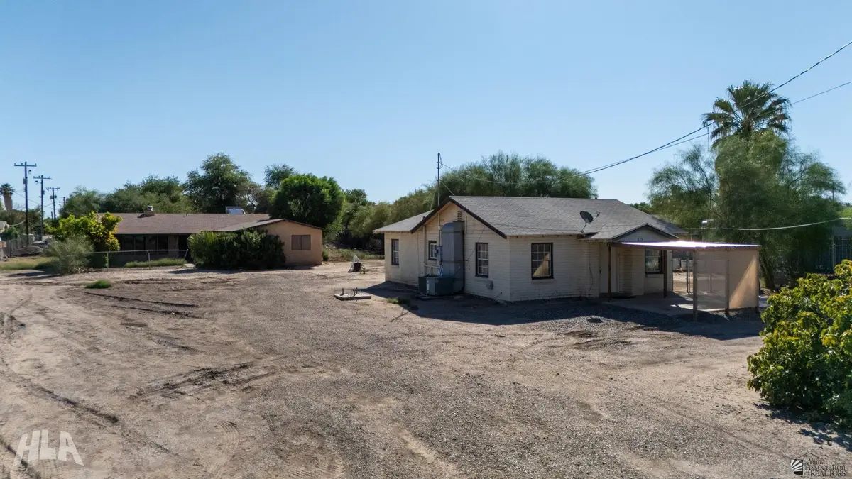 833 S PALM AVE, Yuma, AZ 85364 - Image #1