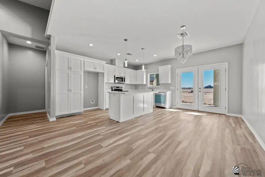 10535 E 45 LN, Yuma, AZ 85367 - Image #2