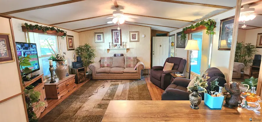 2174 S WHITEWING AVE, Yuma, AZ 85364 - Image #3