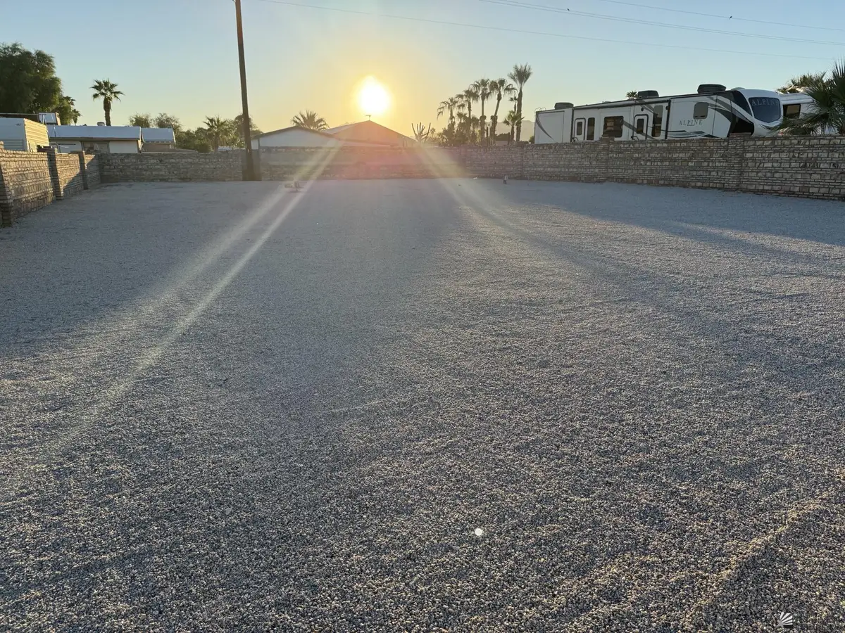 11827 S Helen DR, Yuma, AZ 85367 - Image #1