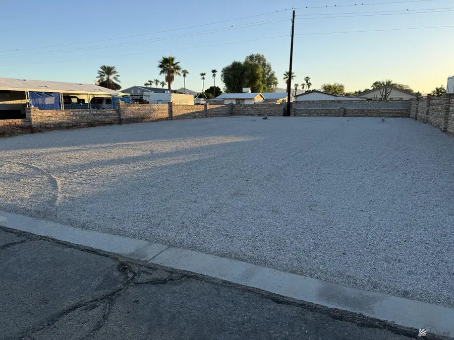 11827 S Helen DR, Yuma, AZ 85367 - Image #3