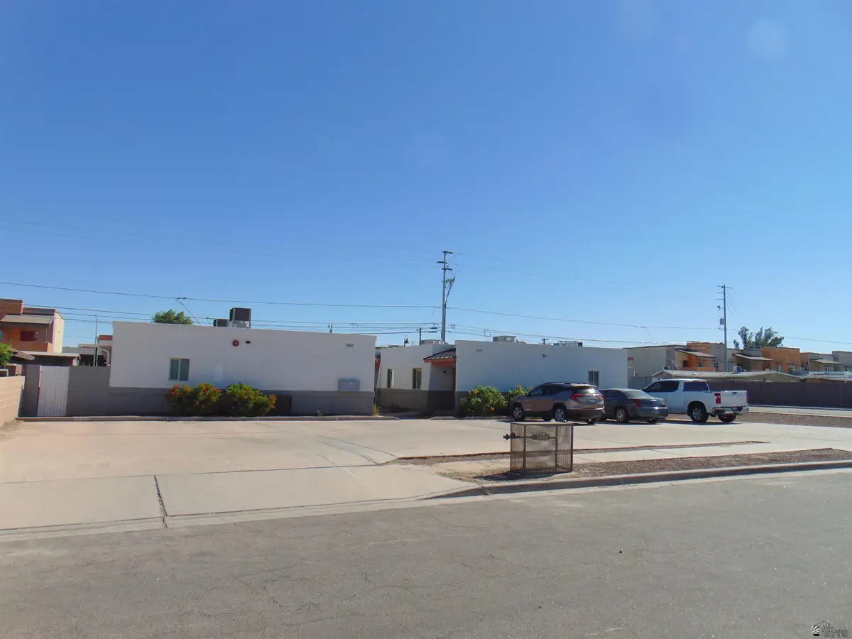 2081 & 2089 S WALNUT AVE, Yuma, AZ 85364 - Image #1