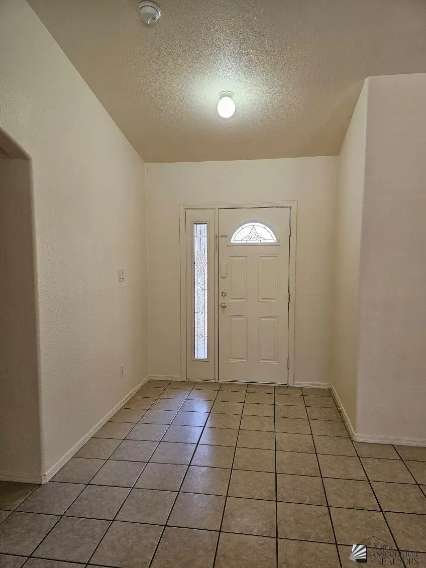 10202 E 37 PL, Yuma, AZ 85365 - Image #2