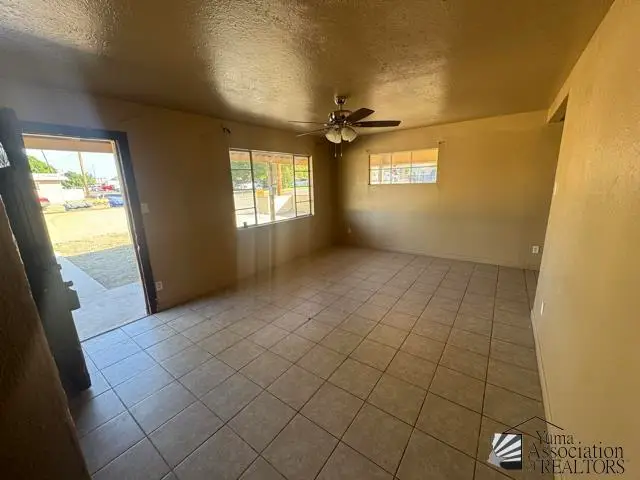 843 W WESTRIDGE DR, Yuma, AZ 85364 - Image #3