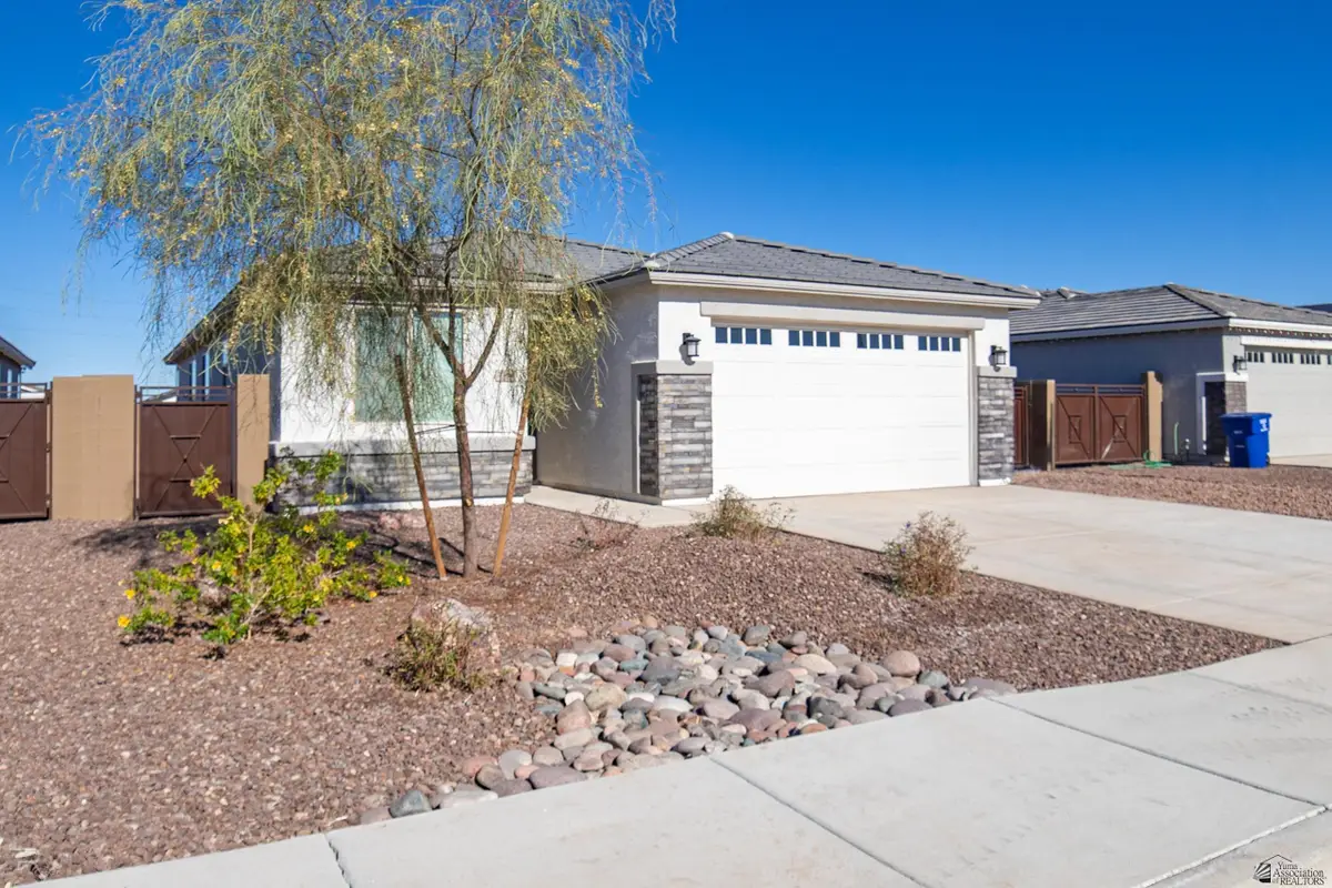 7548 E 35 LN, Yuma, AZ 85365 - Image #1